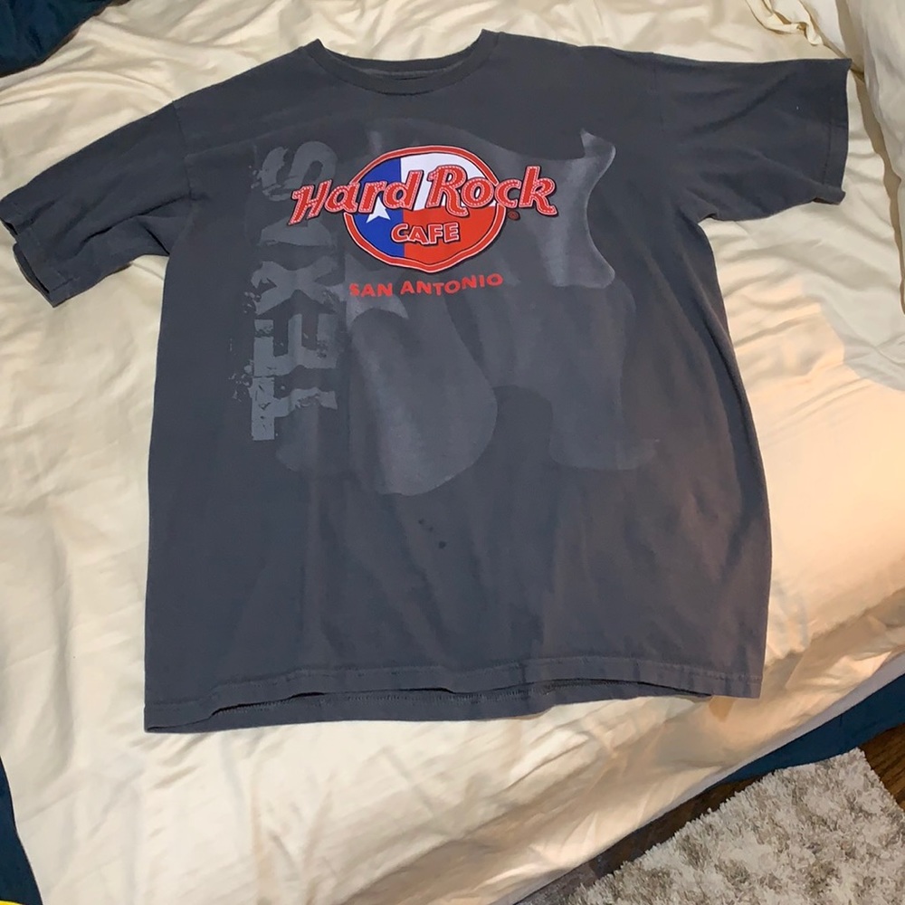 Hard Rock Cafe t shirt